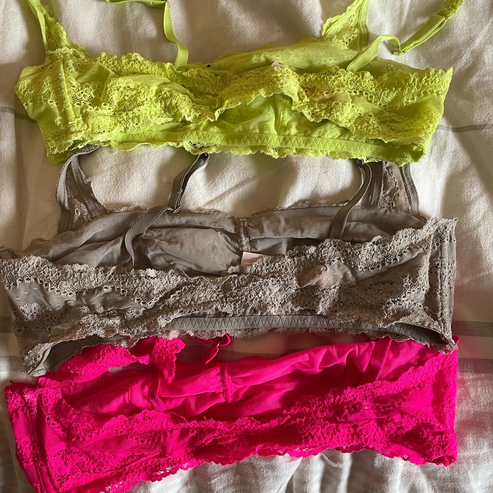 3 for 20 victoria’s Secret sexy little thing bralettes - Picture 2 of 5